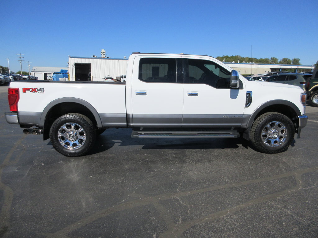 Used 2022 Ford F250 Lariat w/ Lariat Ultimate Package AWD/4WD image 4