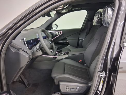 New 2026 BMW X3 xDrive30 w/ Convenience Package image 3