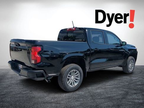 New 2025 Chevrolet Colorado LT image 3