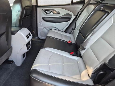 Used 2022 GMC Terrain SLT AWD/4WD image 23