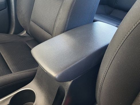 Used 2018 Hyundai Elantra SEL FWD image 46