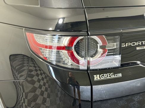 Used 2019 Land Rover Discovery Sport AWD/4WD image 36