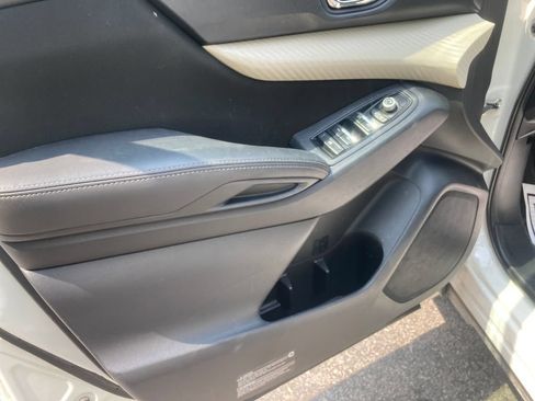 Used 2020 Subaru Ascent Premium w/ Convenience Package AWD/4WD image 13