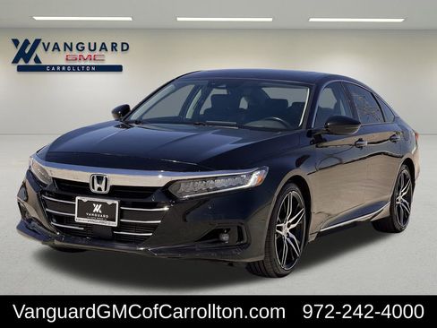 Used 2021 Honda Accord Touring image 3