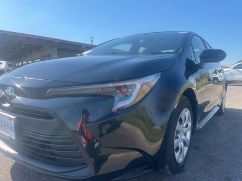 New 2026 Toyota Corolla LE image 10