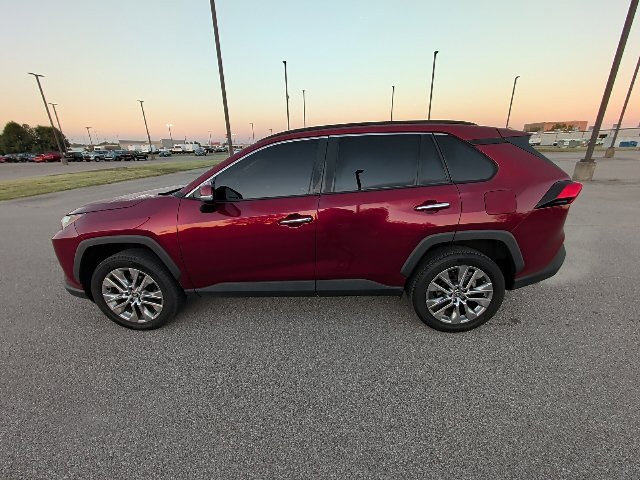 Used 2024 Toyota RAV4 Limited FWD image 9