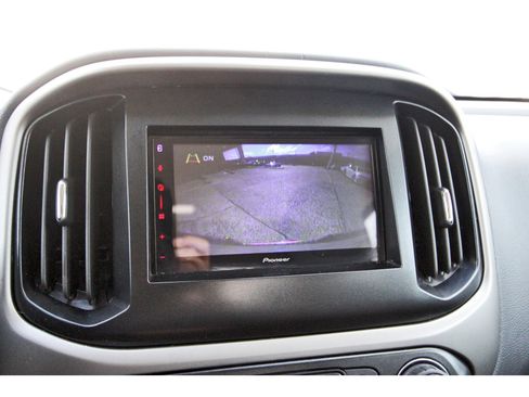 Used 2015 Chevrolet Colorado Z71 image 27