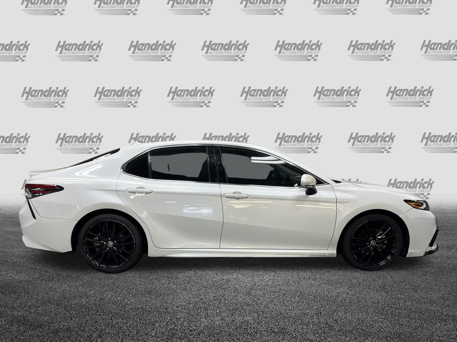 Used 2022 Toyota Camry XSE FWD image 3