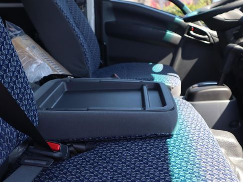 New 2024 Chevrolet Low Cab Forward image 24