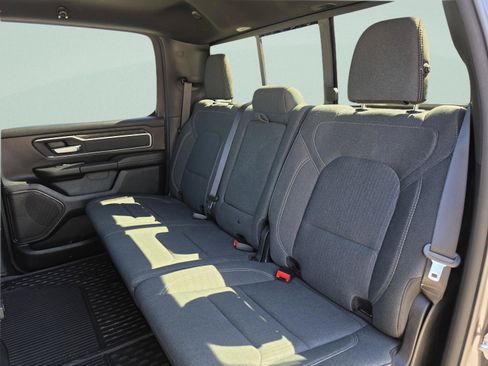 Used 2021 RAM 1500 Big Horn AWD/4WD image 19