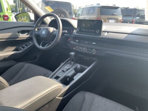 Certified 2024 Honda Accord EX image 34