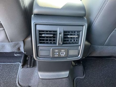 Used 2025 Subaru Forester Premium w/ Convenience Package #1 AWD/4WD image 15