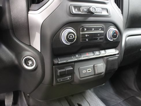 Used 2024 Chevrolet Silverado 2500 Custom AWD/4WD image 53