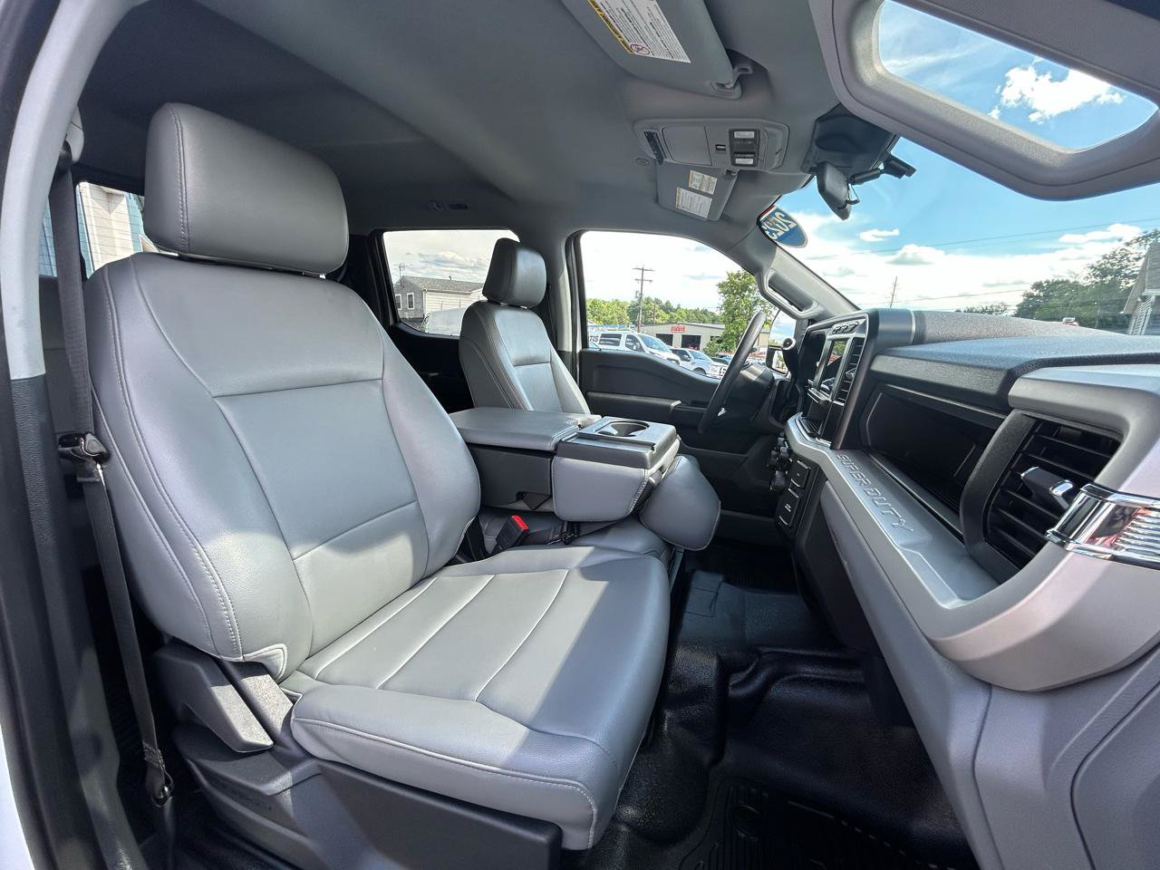 Used 2023 Ford F250 XL w/ XL Driver Assist Package AWD/4WD image 18