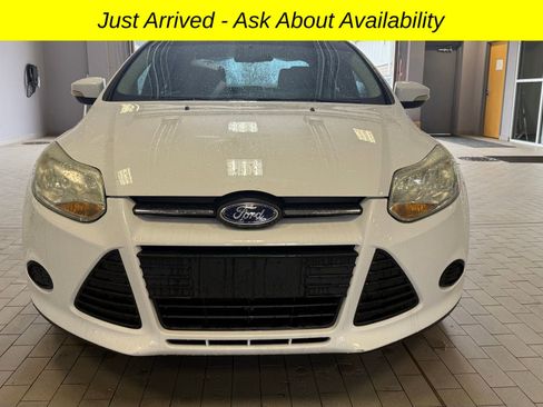 Used 2014 Ford Focus SE image 4