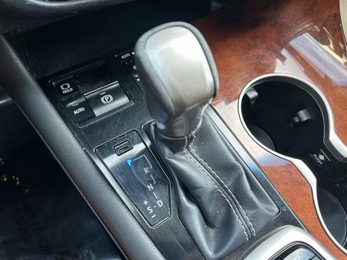 Used 2019 Lexus RX 350 AWD w/ Navigation Package image 24