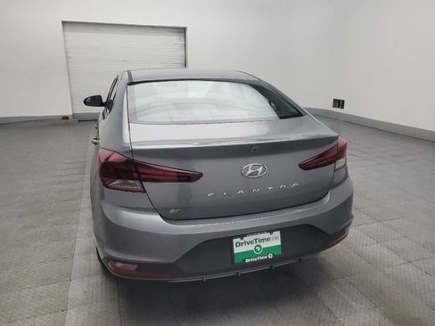 Used 2019 Hyundai Elantra SE FWD image 6