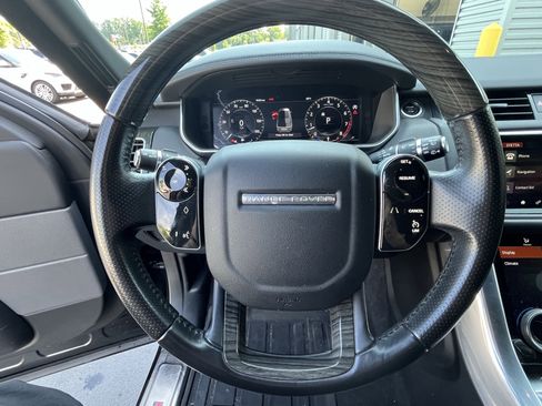 Used 2019 Land Rover Range Rover Sport SE AWD/4WD image 18