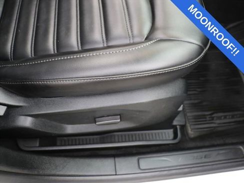 Used 2022 Ford Edge SEL w/ Convenience Package image 9