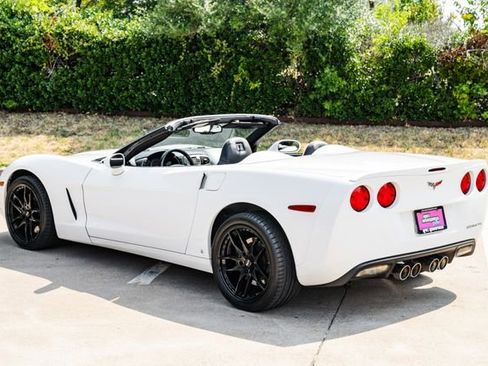 Used 2006 Chevrolet Corvette Convertible w/ Preferred Equipment Group image 42