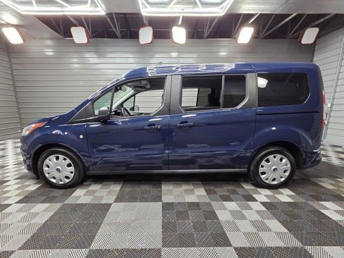 Used 2019 Ford Transit Connect XLT FWD image 8