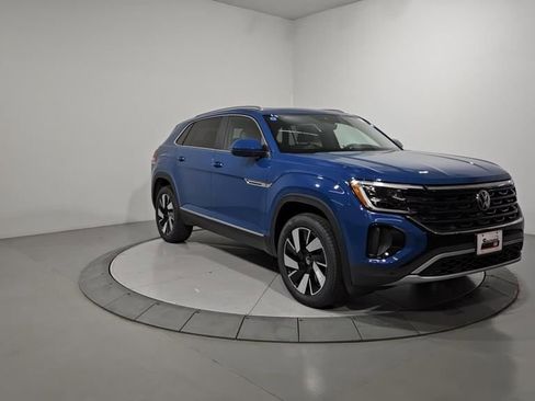 New 2025 Volkswagen Atlas Cross Sport SEL image 7