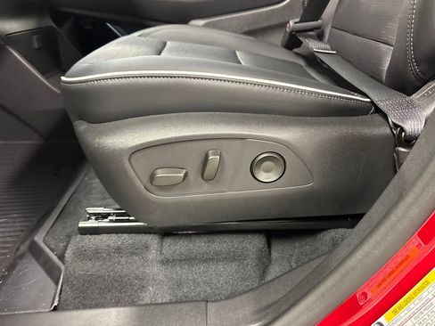 New 2026 Buick Enclave Sport Touring w/ Power Package image 24