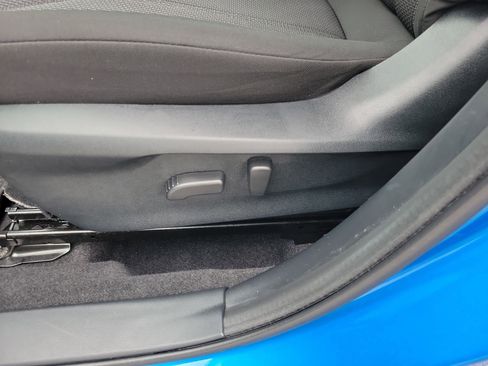 Used 2023 Subaru Impreza Premium image 9