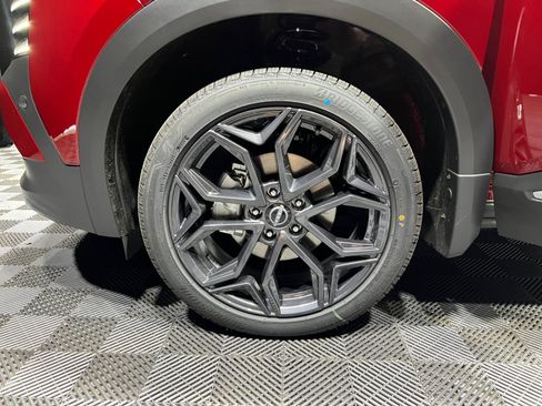 New 2026 Nissan Kicks SR FWD image 26