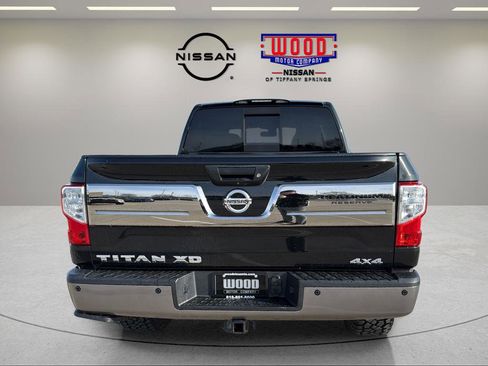 Used 2019 Nissan Titan Platinum Reserve w/ Platinum Utility Package image 3