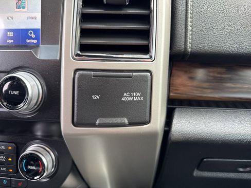 Used 2020 Ford F150 Lariat w/ Equipment Group 502A Luxury AWD/4WD image 49