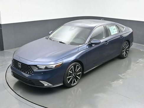 New 2026 Honda Accord Touring image 15