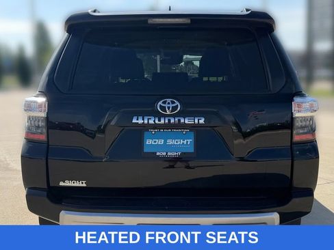 Used 2023 Toyota 4Runner TRD Off-Road Premium AWD/4WD image 4