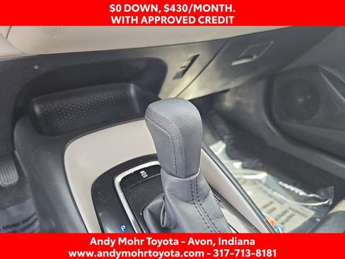Used 2021 Toyota Corolla LE w/ LE Convenience Package FWD image 22