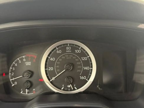 Used 2020 Toyota Corolla LE FWD image 13