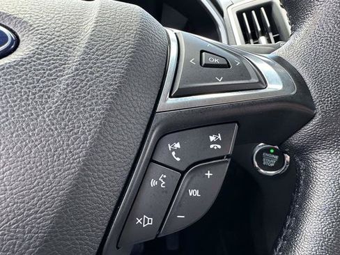 Used 2018 Ford Edge SEL w/ Equipment Group 201A AWD/4WD image 15