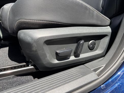 Used 2026 Nissan Rogue SL FWD image 19