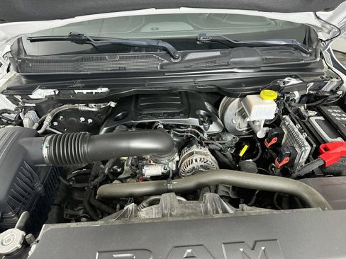 Used 2022 RAM 1500 Limited w/ Body-Colour Bumper Group AWD/4WD image 31