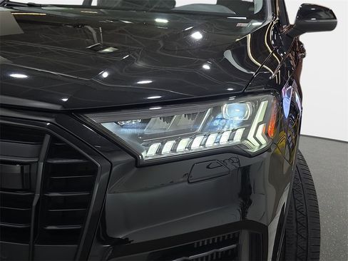 Used 2023 Audi Q7 3.0T Premium Plus w/ Premium Plus Package image 28