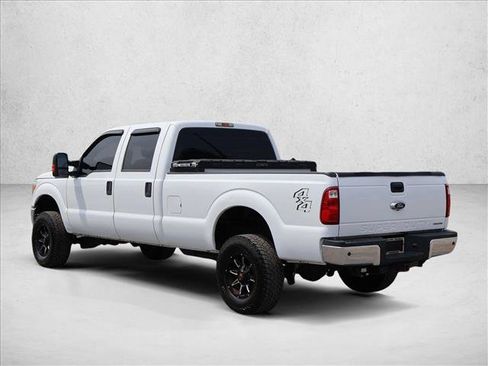 Used 2016 Ford F250 XL w/ Power Equipment Group AWD/4WD image 8