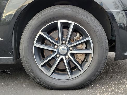 Used 2018 Dodge Grand Caravan GT image 5