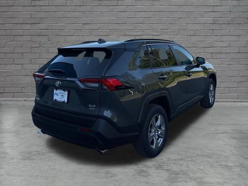 Used 2025 Toyota RAV4 XLE AWD/4WD image 7