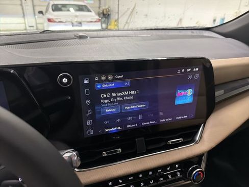 New 2026 Chevrolet Equinox ACTIV w/ Convenience Package III image 25