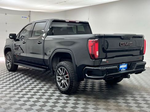 Used 2021 GMC Sierra 1500 AT4 w/ AT4 Premium Package AWD/4WD image 10