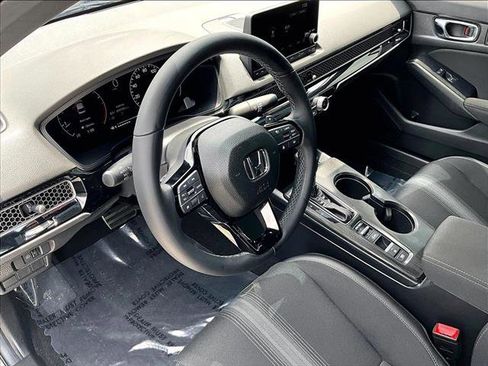 Used 2025 Honda Civic Sport image 14