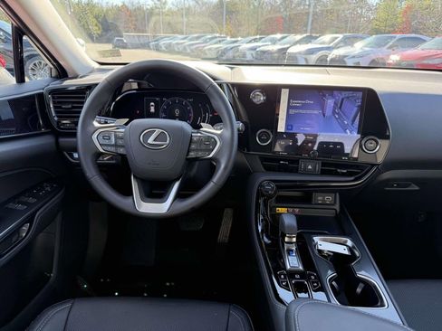 Used 2025 Lexus NX 350 AWD image 8