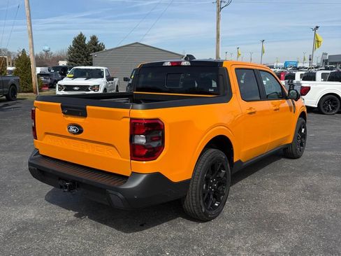 New 2026 Ford Maverick Lariat w/ Black Appearance Package image 9
