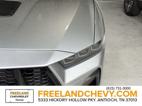 Used 2025 Ford Mustang GT Premium w/ GT Performance Package image 7