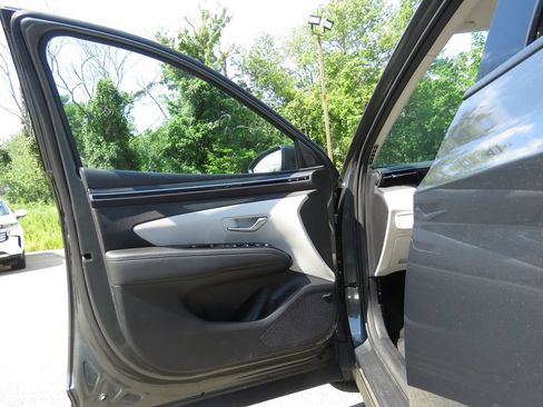 Used 2024 Hyundai Tucson Limited AWD/4WD image 9