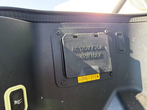 Used 2022 Ford F150 Lightning Lariat w/ Equipment Group 511A High image 15